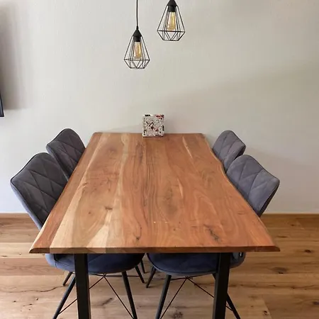 Neurenovierte Ferienwohnung Franzl Holzkirchen  Zewnętrze zdjęcie